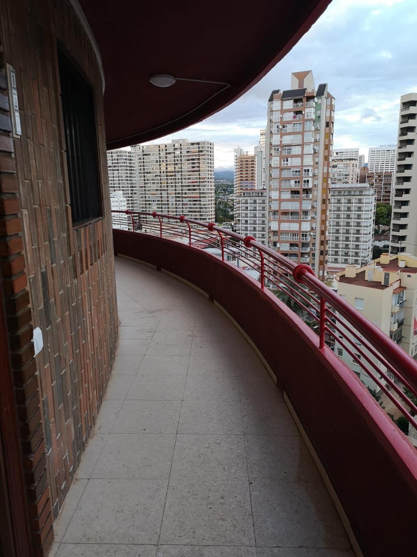 Apartamento Playa Бенідорм Екстер'єр фото